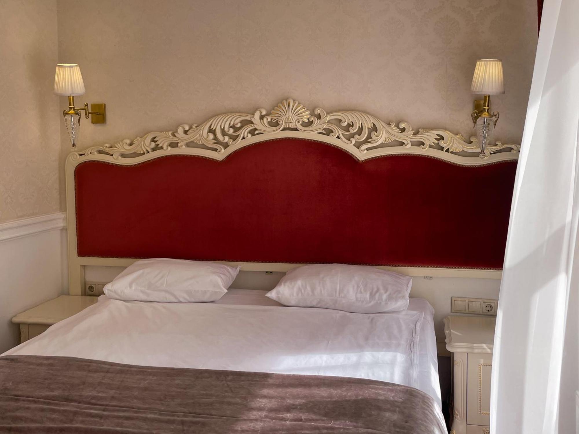 Royal Grand Hotel Kyjev Pokoj fotografie