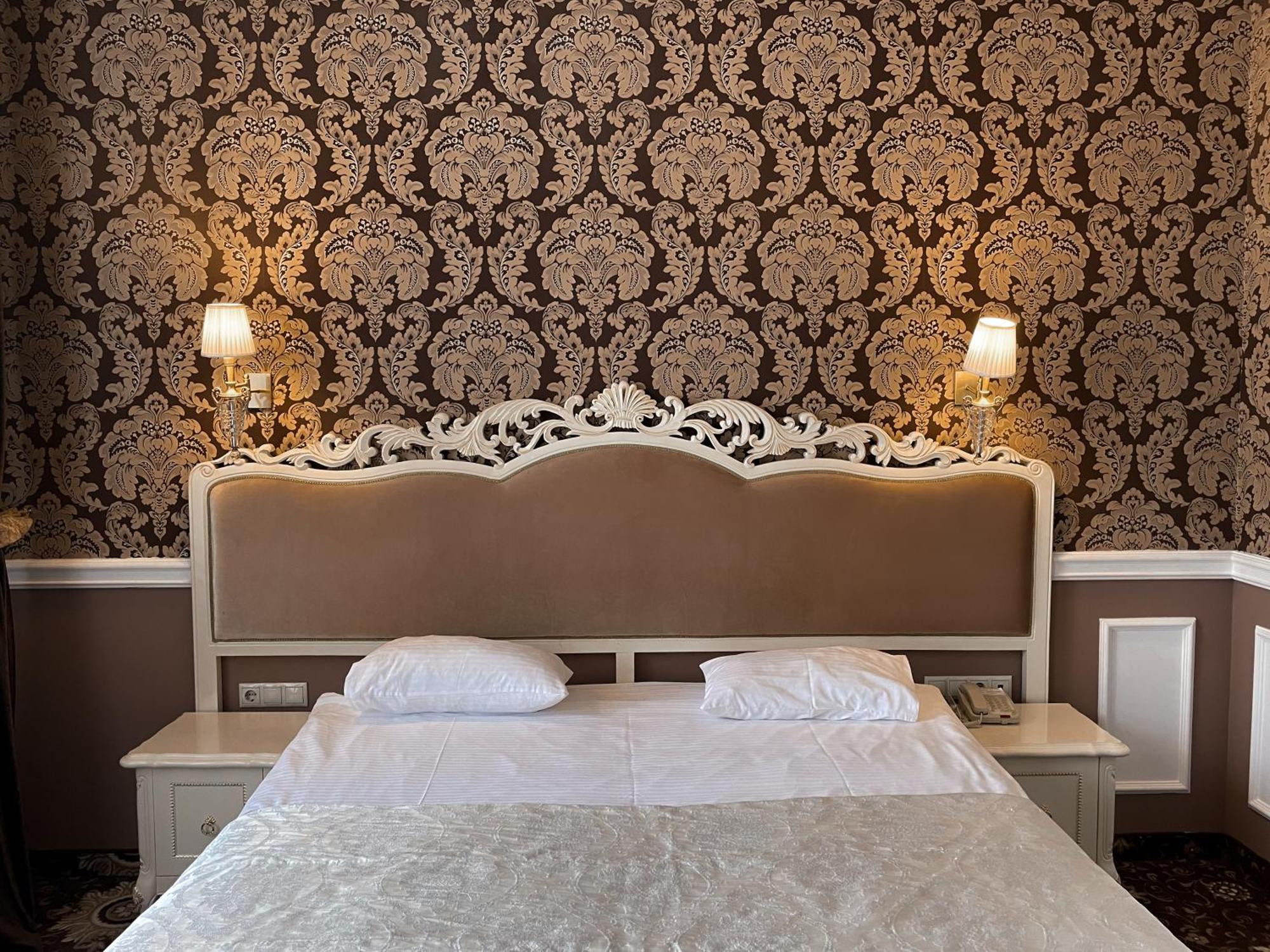 Royal Grand Hotel Kyjev Pokoj fotografie