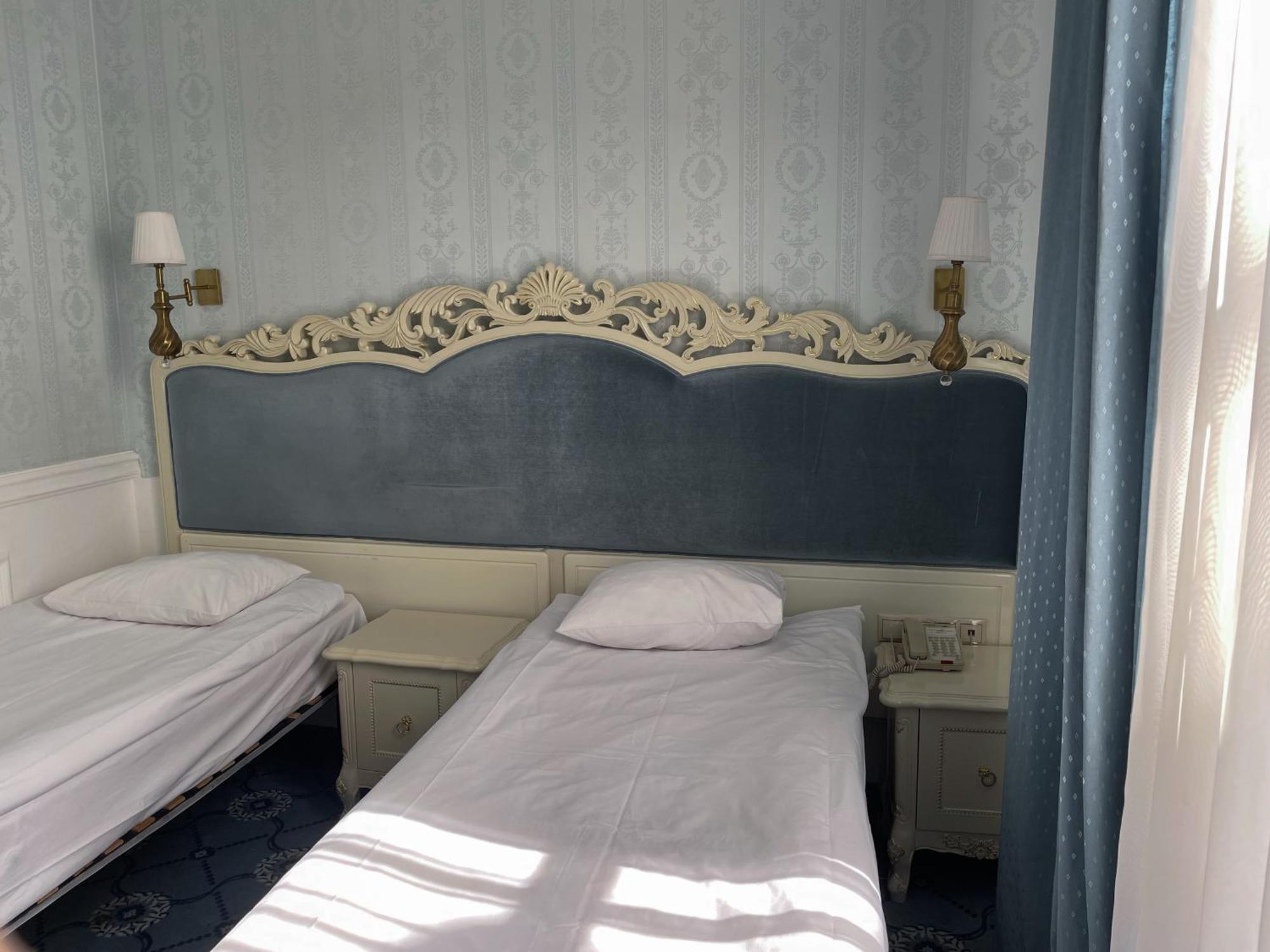 Royal Grand Hotel Kyjev Pokoj fotografie