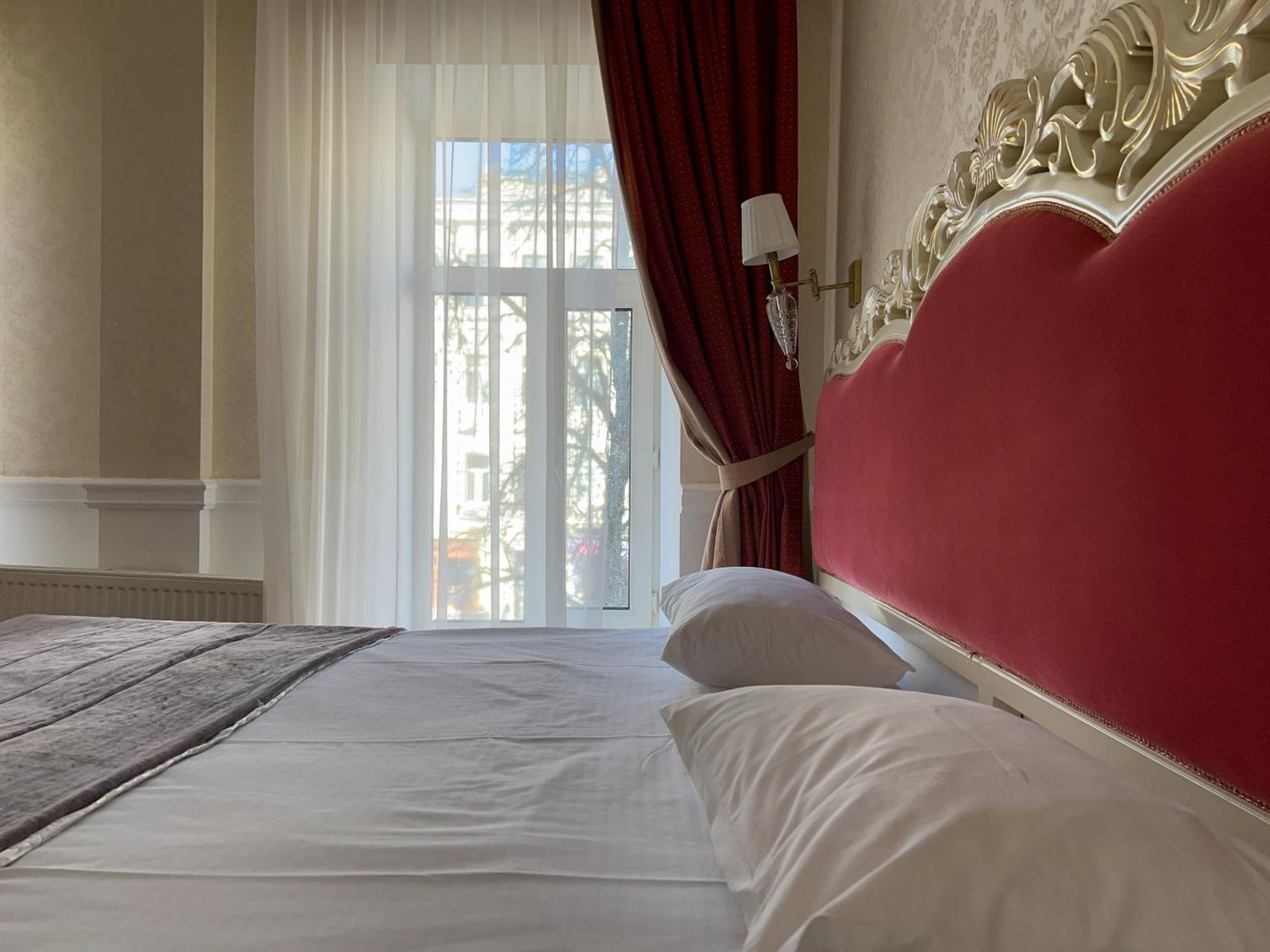 Royal Grand Hotel Kyjev Pokoj fotografie